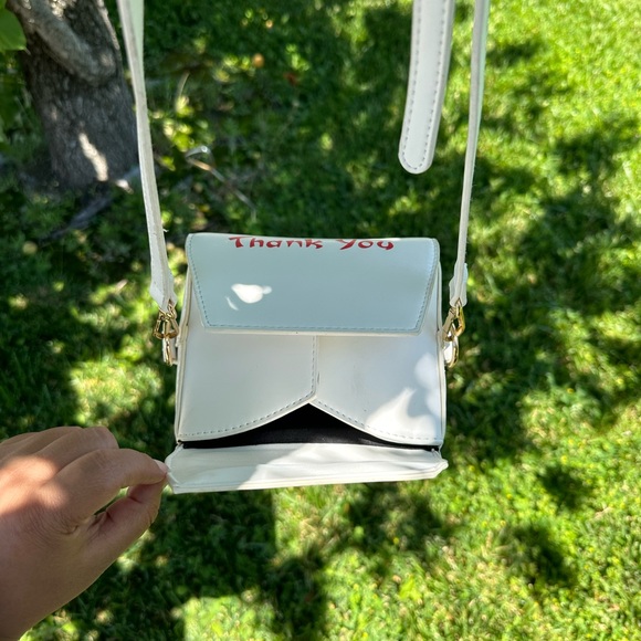 CUTE CHINESE TAKEOUT BAG - Picture 2 of 3